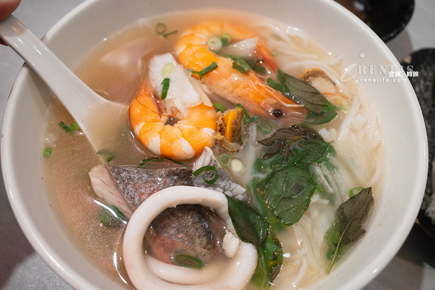 捷運南勢角站美食｜環境舒適餐點美味，內用還有越式咖啡喝到飽