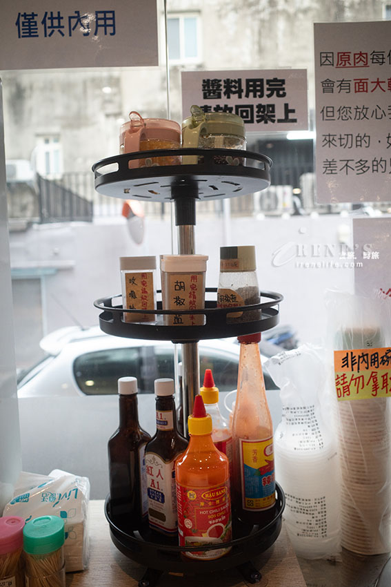 200元就能吃到原塊肉，還有咖哩飯、滷肉飯吃到飽，還能實現蒜蒜自由