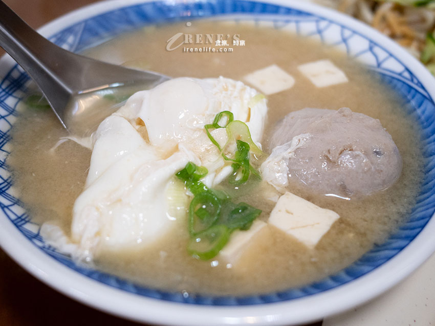 三重人氣宵夜美食店面版，從11點營業到凌晨2點，隨時來都有得吃