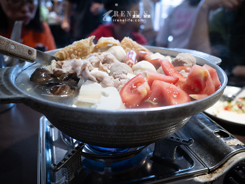 北投平價海鮮熱炒,用餐免費停車還有白飯無限供應,開到六店有夠猛 北投平價海鮮熱炒,用餐免費停車還有白飯無限供應,開到六店有夠猛