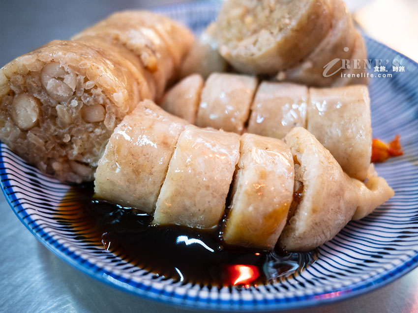士林夜市隱藏版美食，中藥行二代賣的手作糯米腸和藥膳雞湯