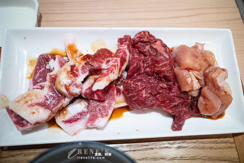 松山市駅前燒肉食堂,無限吃到飽或是個人燒肉定食自由選,最便宜只要980円起 松山市駅前燒肉食堂,無限吃到飽或是個人燒肉定食自由選,最便宜只要980円起