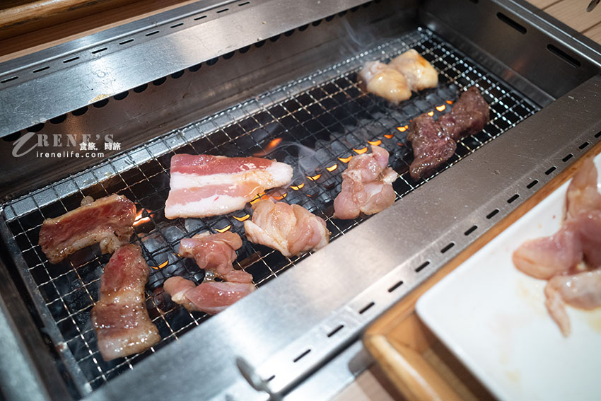 松山市駅前燒肉食堂,無限吃到飽或是個人燒肉定食自由選,最便宜只要980円起 松山市駅前燒肉食堂,無限吃到飽或是個人燒肉定食自由選,最便宜只要980円起