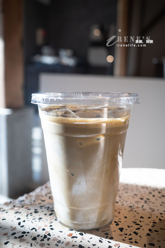 二条城前古名家茶寮,現刷抹茶、焙茶還有現煮咖啡香與鬆餅香 二条城前古名家茶寮,現刷抹茶、焙茶還有現煮咖啡香與鬆餅香