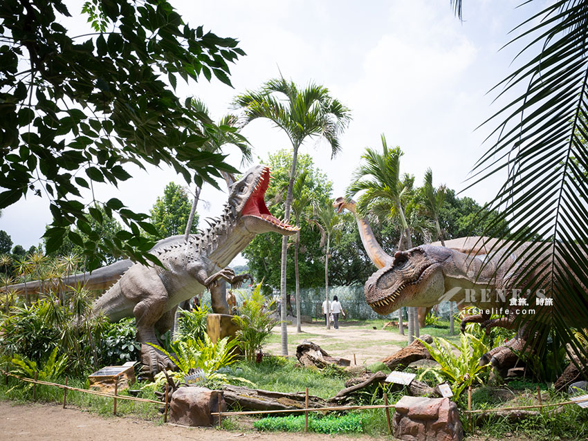 台北戶外大型恐龍樂園！ 會動會叫超擬真恐龍宛如置身侏儸紀公園