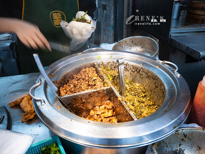 公館美食小吃，米其林必比登推薦的割包，大排長龍是常態