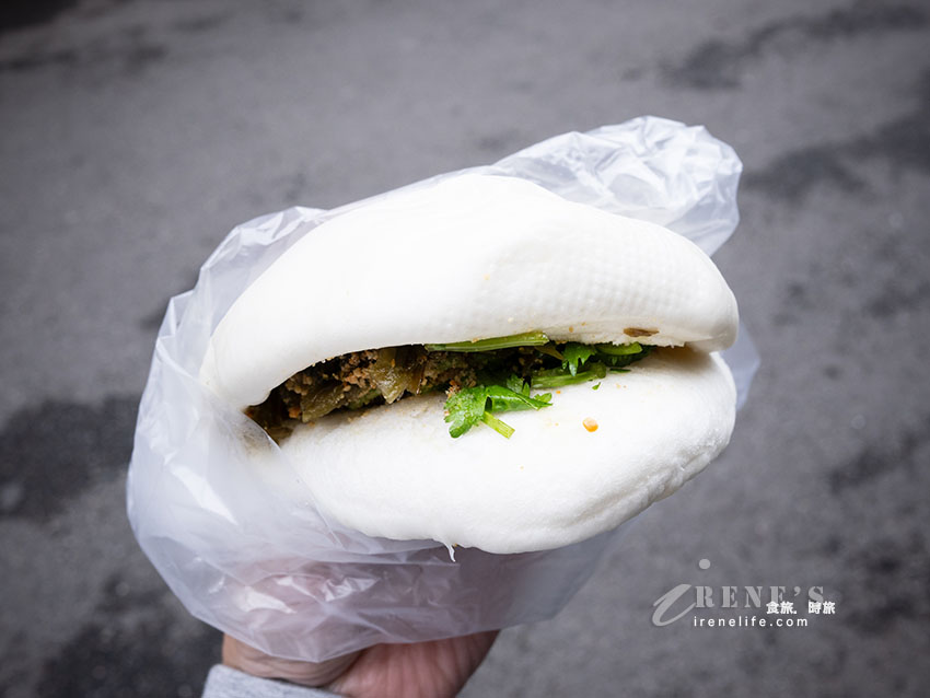 公館美食小吃，米其林必比登推薦的割包，大排長龍是常態