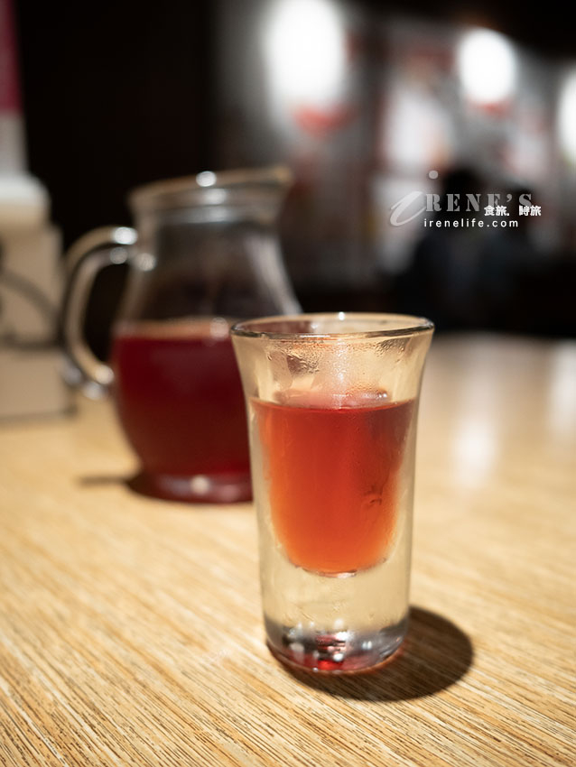 配色勾勒食慾，讓人胃口大開的美味川菜餐廳，聚會的安全牌