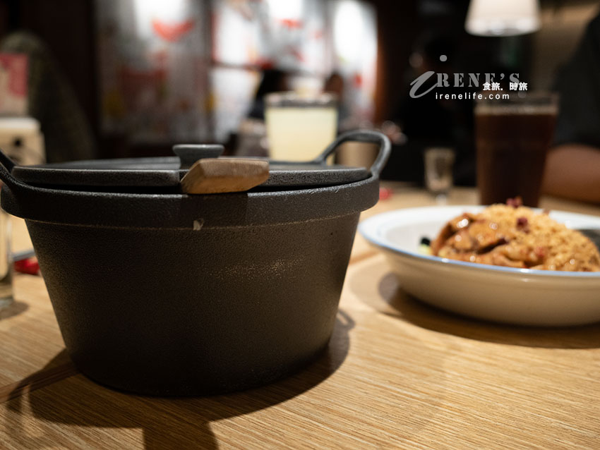 配色勾勒食慾，讓人胃口大開的美味川菜餐廳，聚會的安全牌