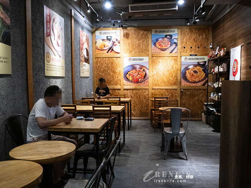 生食級雞蛋/台東關山米/嚴選雞肉成就一碗美味的親子丼，加大還不加價
