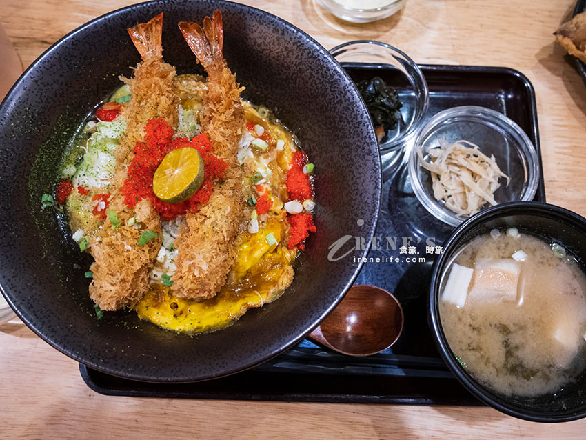 生食級雞蛋/台東關山米/嚴選雞肉成就一碗美味的親子丼,加大還不加價 生食級雞蛋/台東關山米/嚴選雞肉成就一碗美味的親子丼,加大還不加價