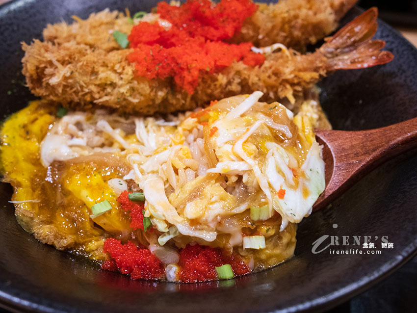 生食級雞蛋/台東關山米/嚴選雞肉成就一碗美味的親子丼,加大還不加價 生食級雞蛋/台東關山米/嚴選雞肉成就一碗美味的親子丼,加大還不加價