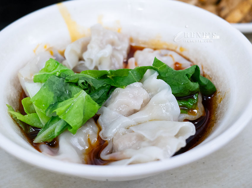 城中市場美食推薦,各式麵食都能配抄手,緊實肉餡好口感,最喜歡紅油抄手的調味 城中市場美食推薦,各式麵食都能配抄手,緊實肉餡好口感,最喜歡紅油抄手的調味