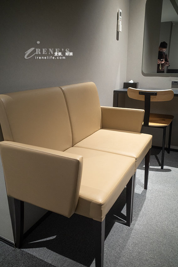 JR新大阪車站步行3分鐘即可抵達的平價飯店，附近便利商店跟餐廳皆有，安靜且方便