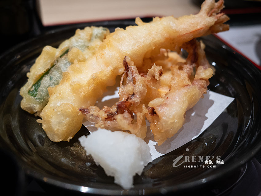 北九州烏龍麵第一品牌的資先生烏龍麵海外首店就在台灣！還推出台灣限定的口味呦
