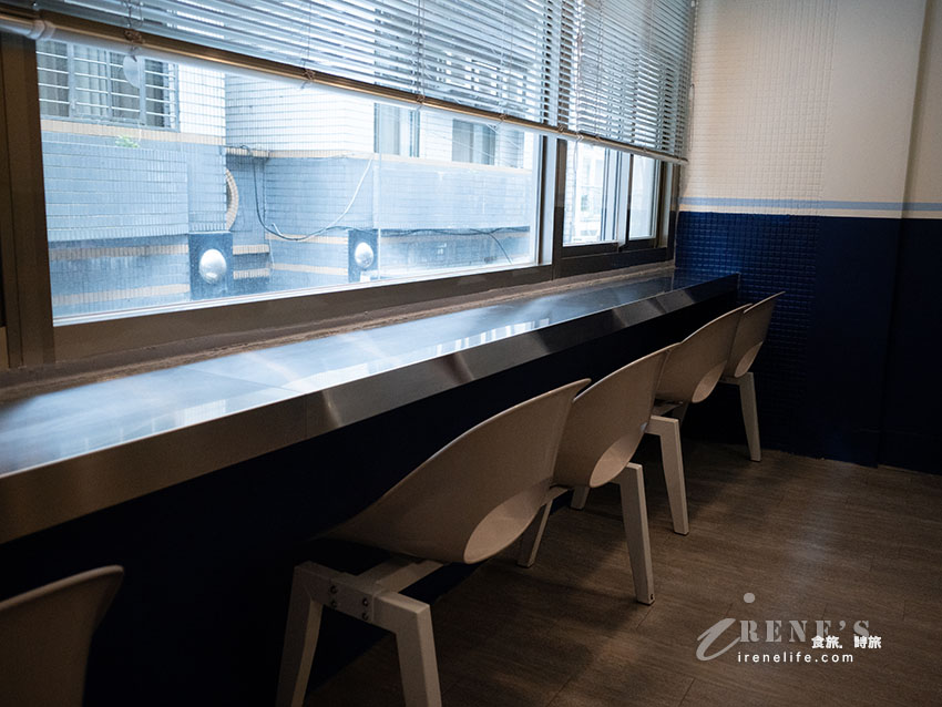中山站巷弄裡的韓國豬肉麵專賣店,一碗150元起,加肉、加飯自己選 中山站巷弄裡的韓國豬肉麵專賣店,一碗150元起,加肉、加飯自己選