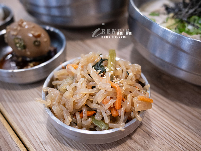 中山站巷弄裡的韓國豬肉麵專賣店,一碗150元起,加肉、加飯自己選 中山站巷弄裡的韓國豬肉麵專賣店,一碗150元起,加肉、加飯自己選