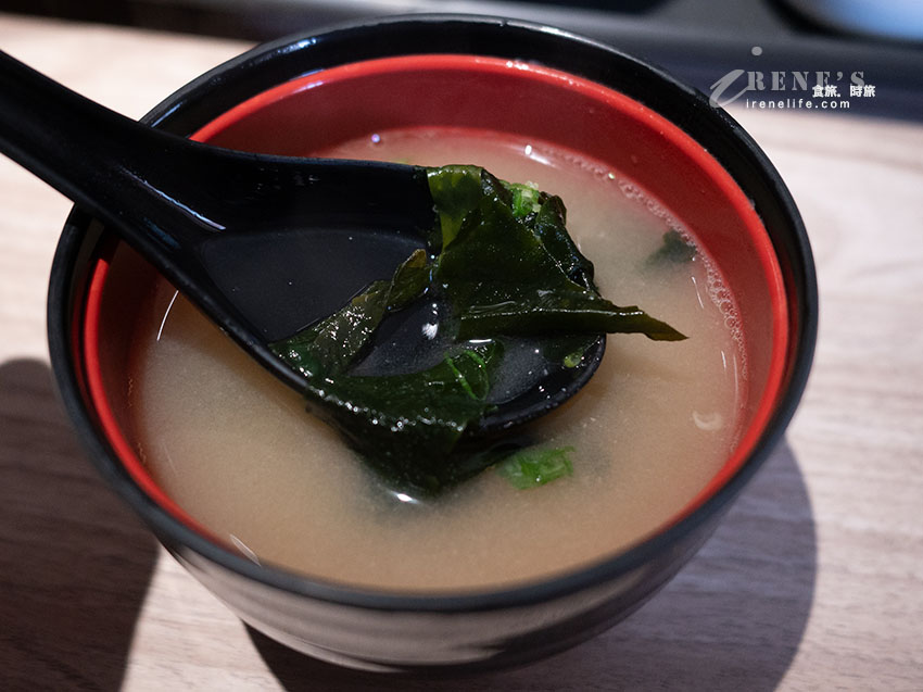 近關渡醫院巷弄裡的平價日式料理,炸物、烤物、定食、丼飯、烏龍麵樣樣有 近關渡醫院巷弄裡的平價日式料理,炸物、烤物、定食、丼飯、烏龍麵樣樣有