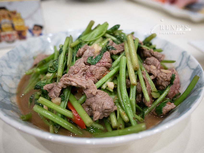 蘆洲美食｜蠔鱻生魚片海鮮料理：客製化生魚片拼盤、平價熱炒！家庭聚餐推薦（附菜單、停車場）