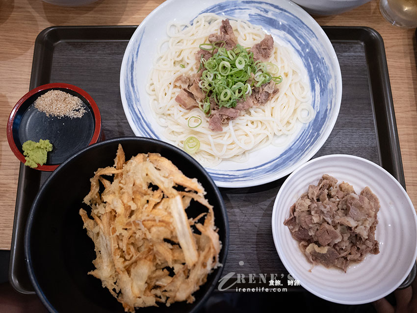 【佐賀美食】武雄かま蔵うどん：武雄溫泉站前在地人排隊美食！手掌大牛蒡天婦羅烏龍麵（附菜單、停車場）