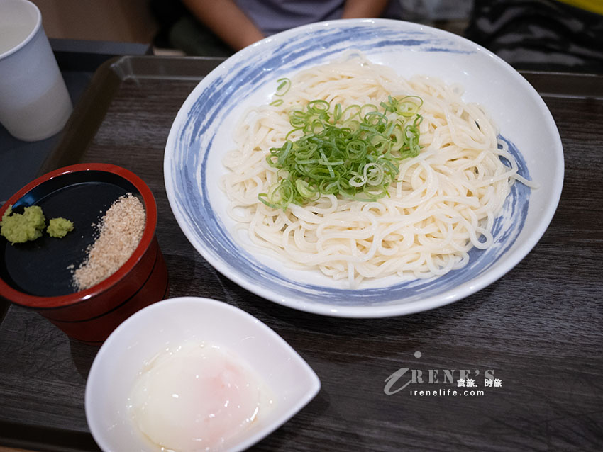【佐賀美食】武雄かま蔵うどん：武雄溫泉站前在地人排隊美食！手掌大牛蒡天婦羅烏龍麵（附菜單、停車場）