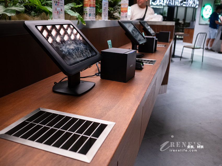 【福岡美食】Shake Shack 九州首店插旗博多！點餐機教學、菜單必點推薦與外帶心得