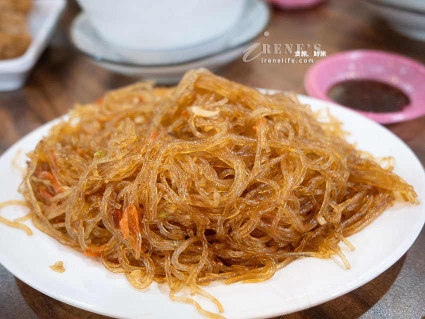 【基隆美食】十二堂：在地人私藏的中正區神級「蒸蛋滷肉飯」與平價便當