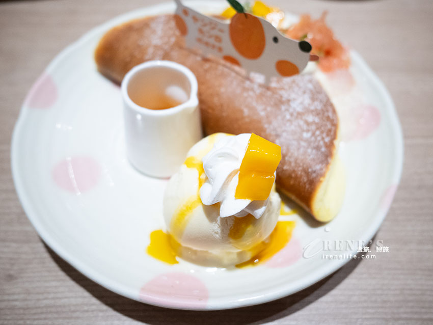 別以為是日本品牌！Woosa屋莎洋食鬆餅屋新莊宏匯店：雲朵鬆餅評價、鹹食推薦與續醬攻略