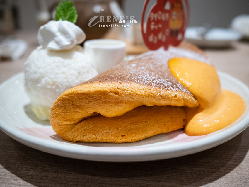 別以為是日本品牌！Woosa屋莎洋食鬆餅屋新莊宏匯店：雲朵鬆餅評價、鹹食推薦與續醬攻略