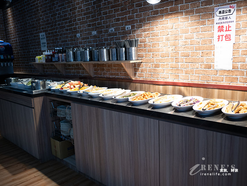 【蘆洲平價牛排】新統牛排蘆洲店：$260起熱食自助吧吃到飽！壽星優惠、菜單與評價