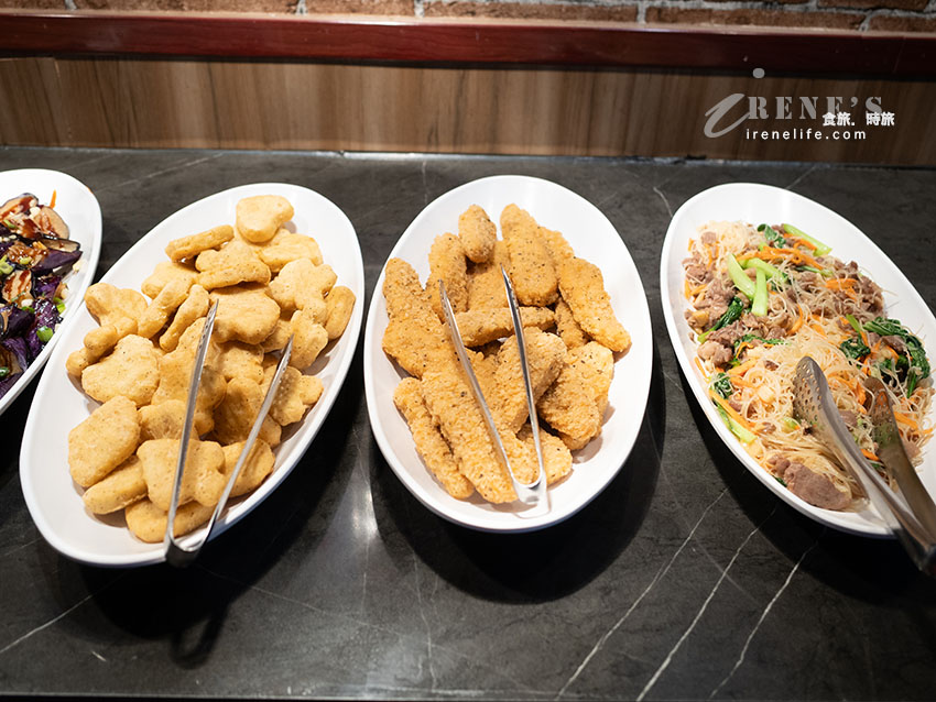 【蘆洲平價牛排】新統牛排蘆洲店：$260起熱食自助吧吃到飽！壽星優惠、菜單與評價