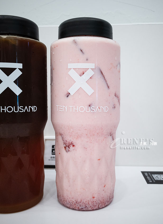 【台北車站美食】Ten Thousand Coffee 台北京站店：紐約爆紅一萬咖啡！限定1公升瓶裝與菜單評價