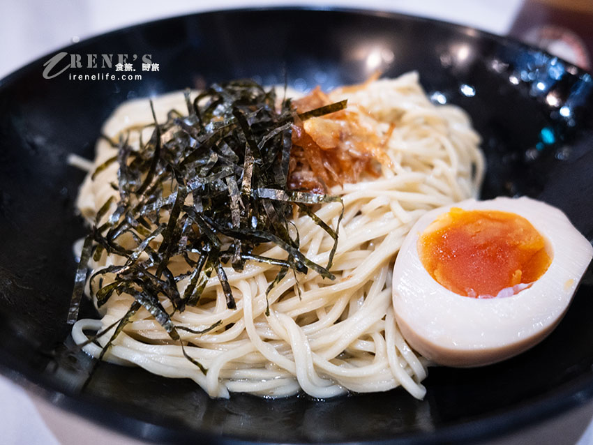【台北車站美食】擂銗餐廳:香港老闆開的跨國界餐館!五小福燒賣、酥脆多汁咖哩炸雞評測 【台北車站美食】擂銗餐廳:香港老闆開的跨國界餐館!五小福燒賣、酥脆多汁咖哩炸雞評測