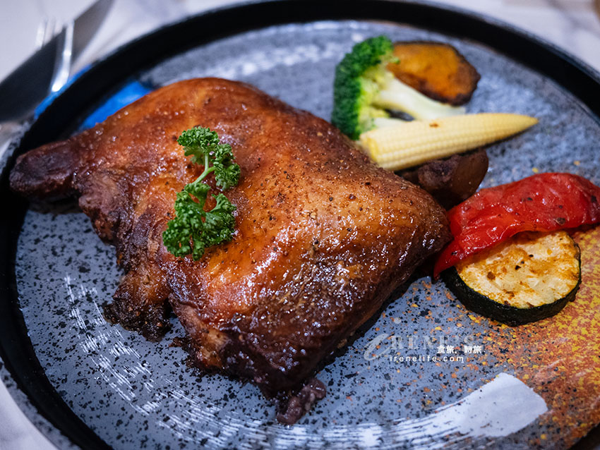 【台北車站美食】擂銗餐廳:香港老闆開的跨國界餐館!五小福燒賣、酥脆多汁咖哩炸雞評測 【台北車站美食】擂銗餐廳:香港老闆開的跨國界餐館!五小福燒賣、酥脆多汁咖哩炸雞評測