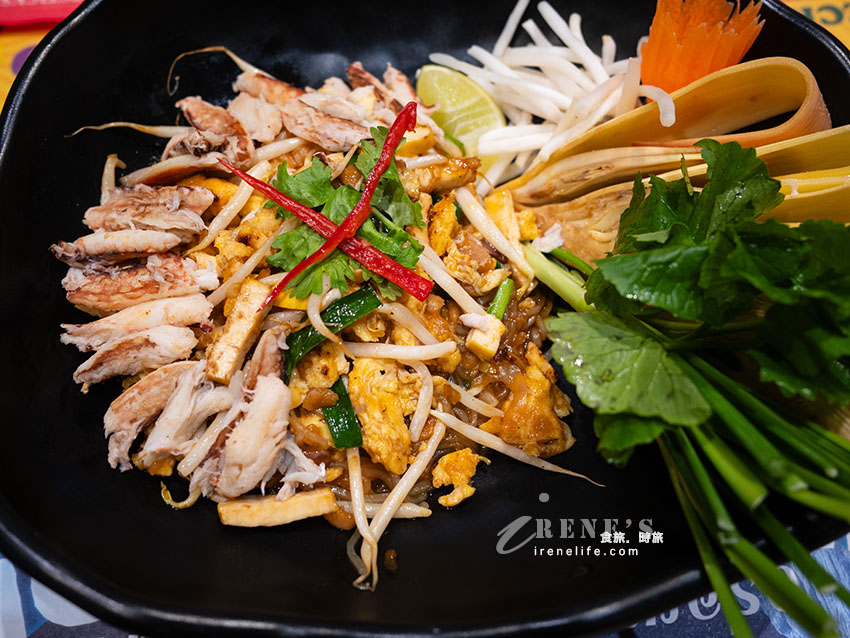 【曼谷美食】暹羅百麗宮 Gourmet Eats：吹冷氣吃米其林！Here Hai蟹肉炒飯、紅大哥水門雞飯與支付攻略
