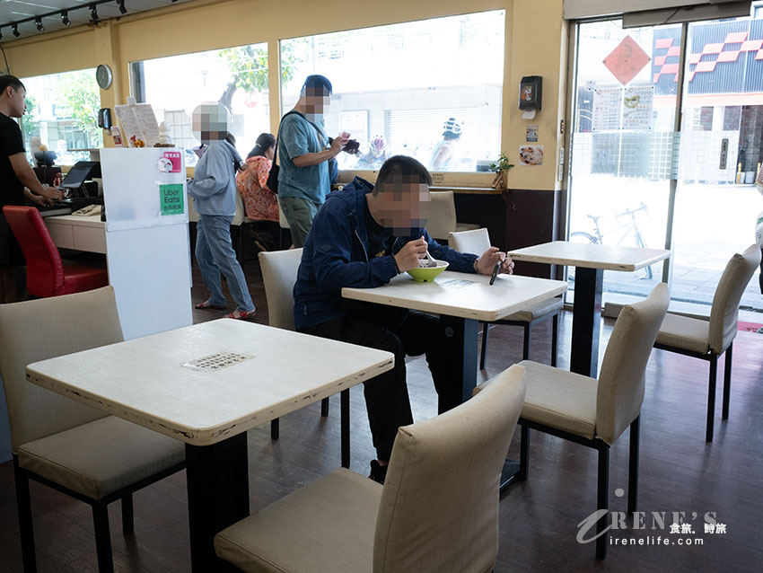 【泰山冰品推薦】川日手工粉條甜品店：古早味手工粉條山！超狂咀嚼系三粉冰、外帶杯飲評測
