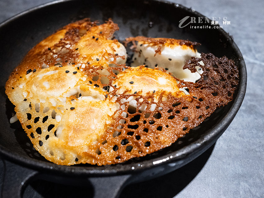 【三重美食】大繁盛鉄板焼肉：營業到凌晨2點！博多鐵板燒肉拌辛味噌、雞白湯水炊鍋評測